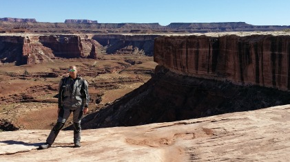 Neil shows off his Alpinestars Durban suit. Appropriately it does seem Africa hot in Moab
